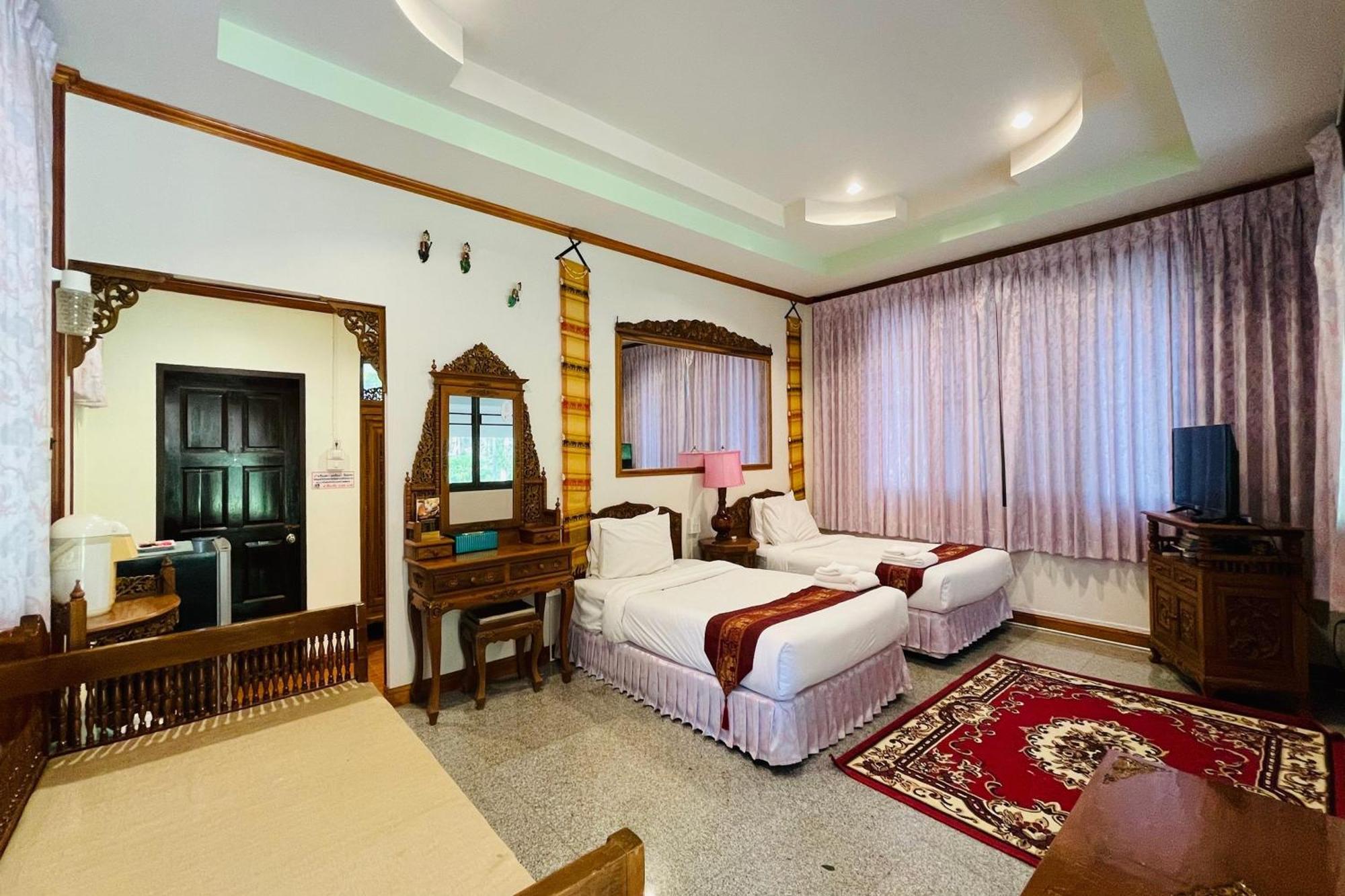 Baan Rim Kwai Paerimnam Resort Kanchanaburi Exterior foto