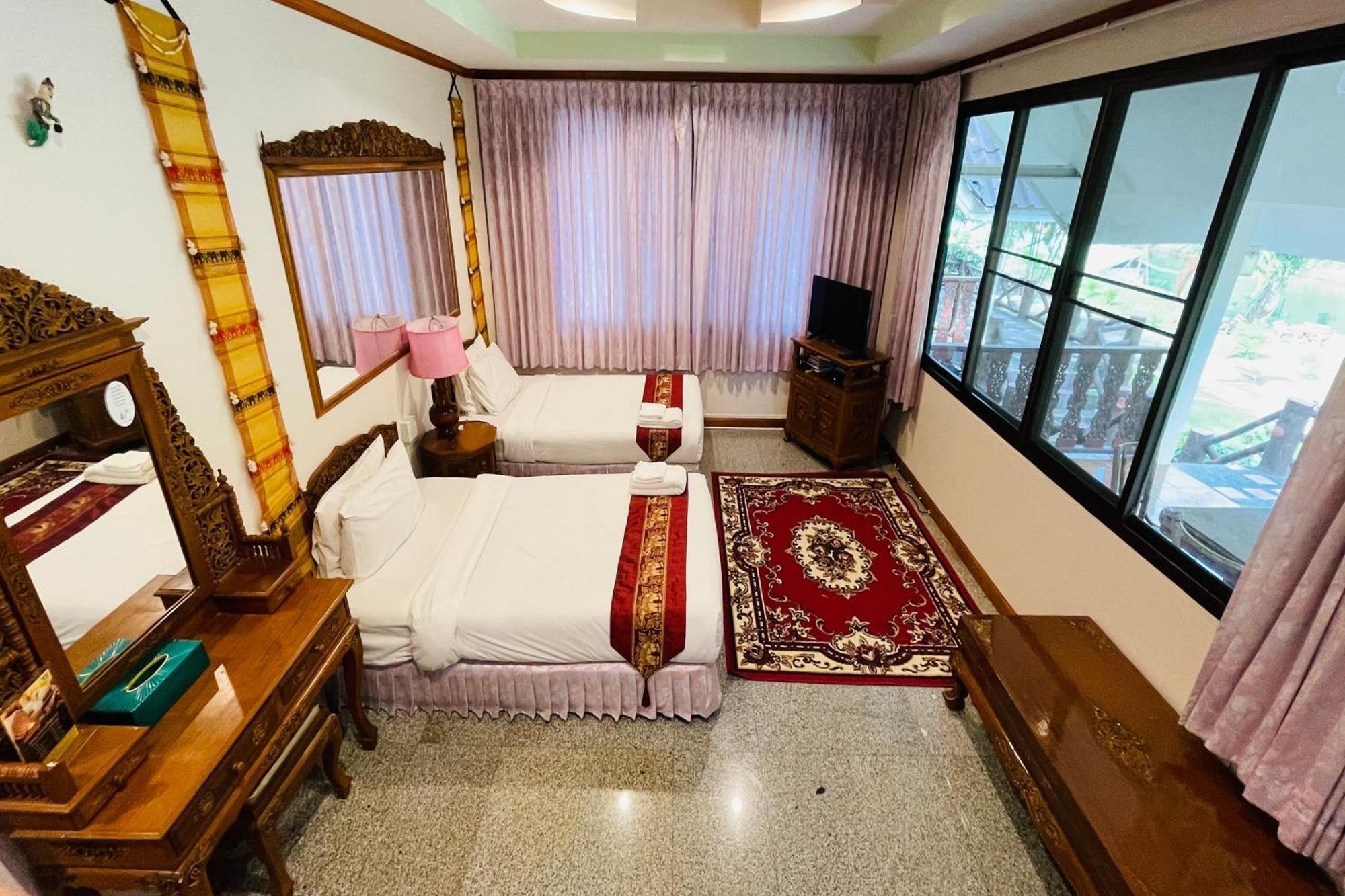 Baan Rim Kwai Paerimnam Resort Kanchanaburi Exterior foto