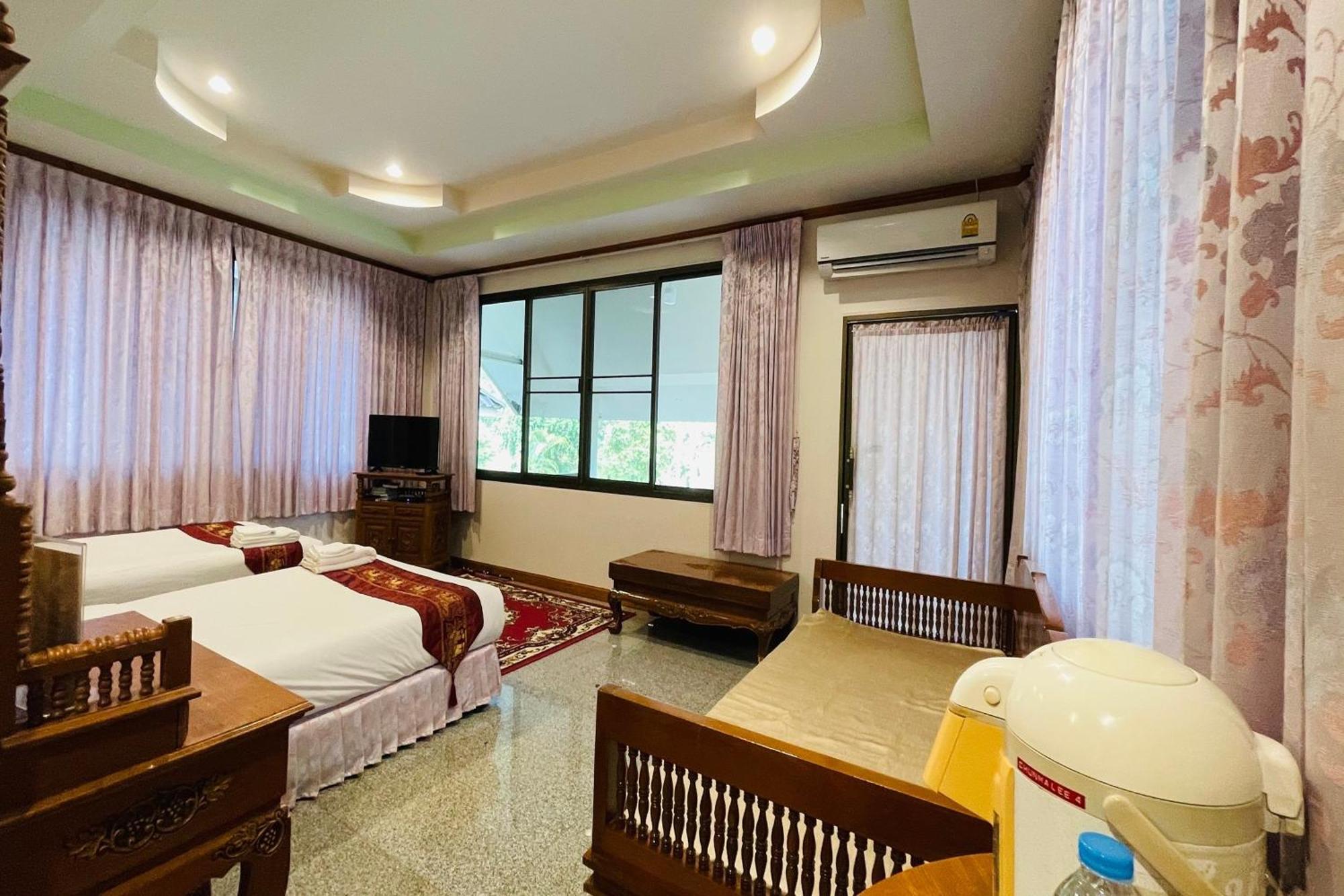 Baan Rim Kwai Paerimnam Resort Kanchanaburi Exterior foto