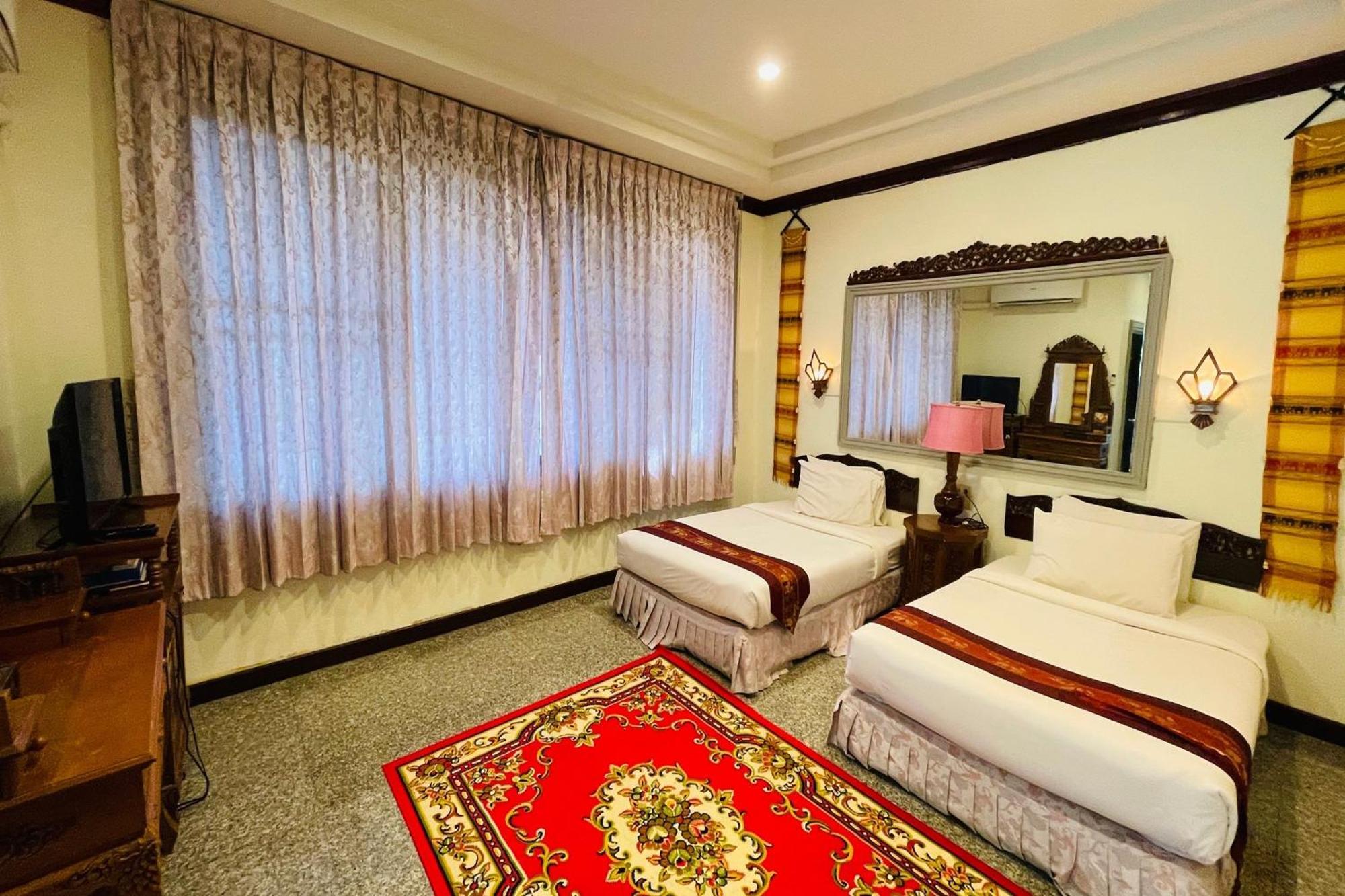 Baan Rim Kwai Paerimnam Resort Kanchanaburi Exterior foto