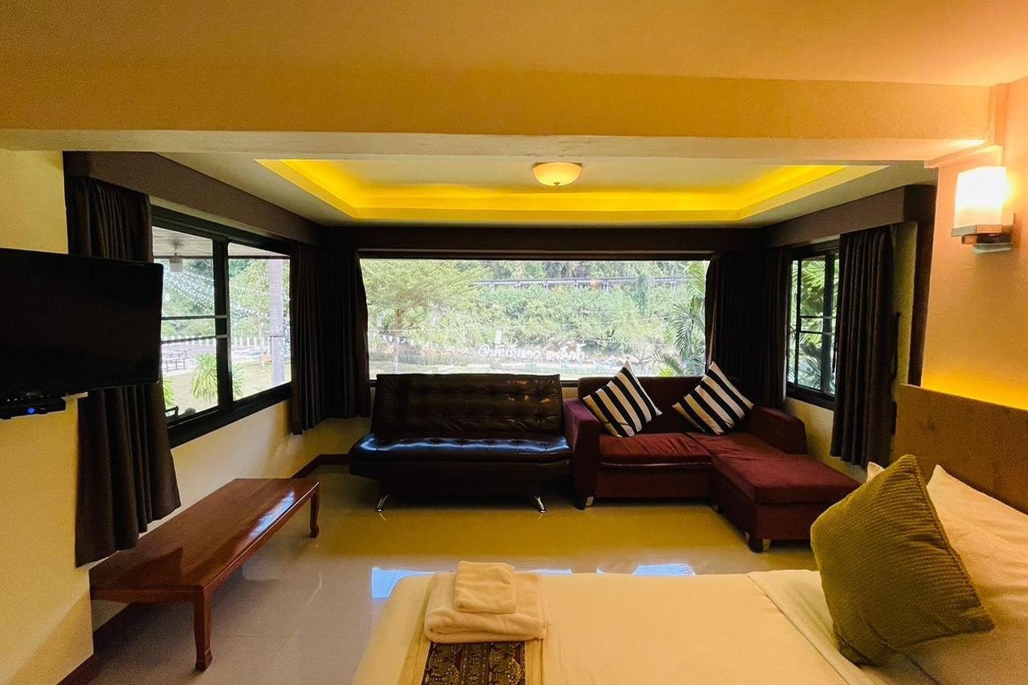 Baan Rim Kwai Paerimnam Resort Kanchanaburi Exterior foto