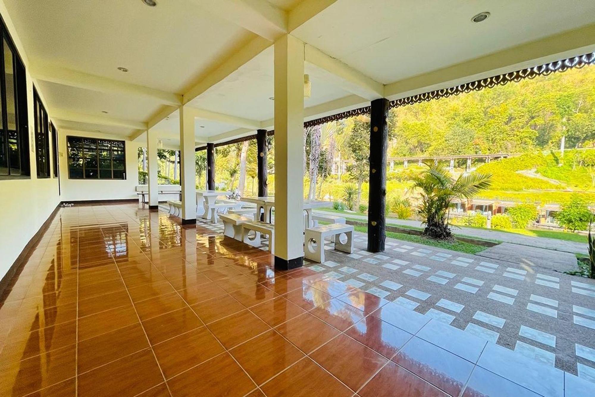 Baan Rim Kwai Paerimnam Resort Kanchanaburi Exterior foto